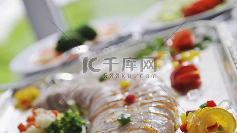 揭秘零食批发一手货源代理：条件与注意事项
